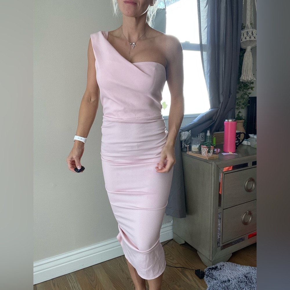 Issue New York One-Shoulder Light Pink Dress